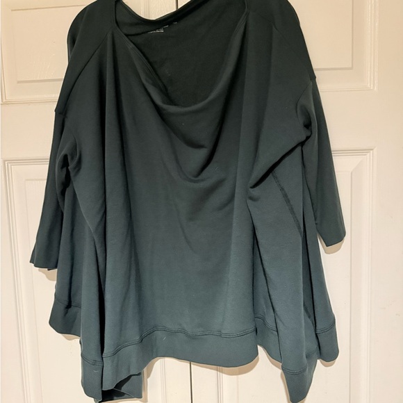 Beyond Yoga Charcoal Green Apparel - Picture 2 of 4